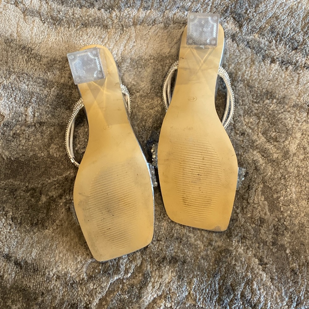 Unbranded silver sandal w acrylic high heel filled with silver glitter 42 (9) - Picture 6 of 8